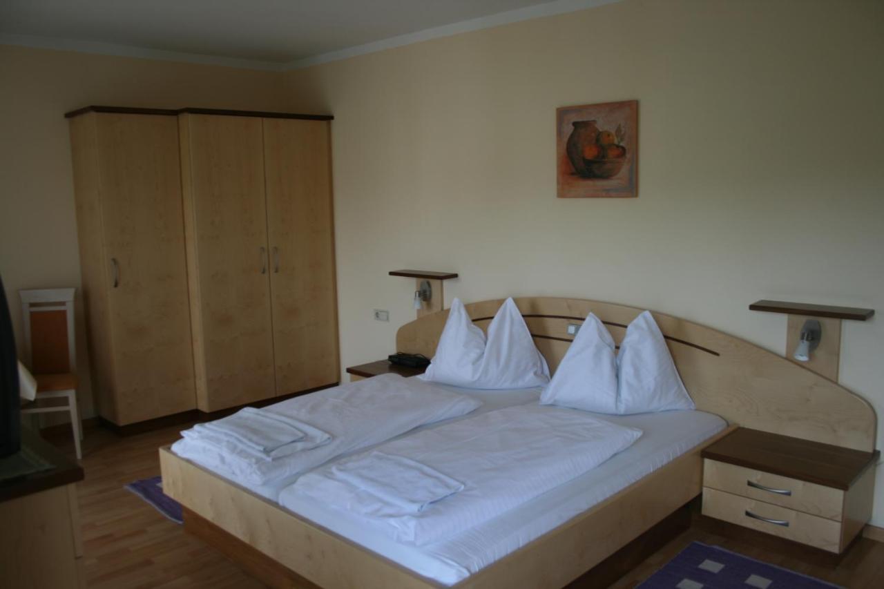 Landhotel Erhardt บาดวัลเทอร์สดอร์ฟ ภายนอก รูปภาพ
